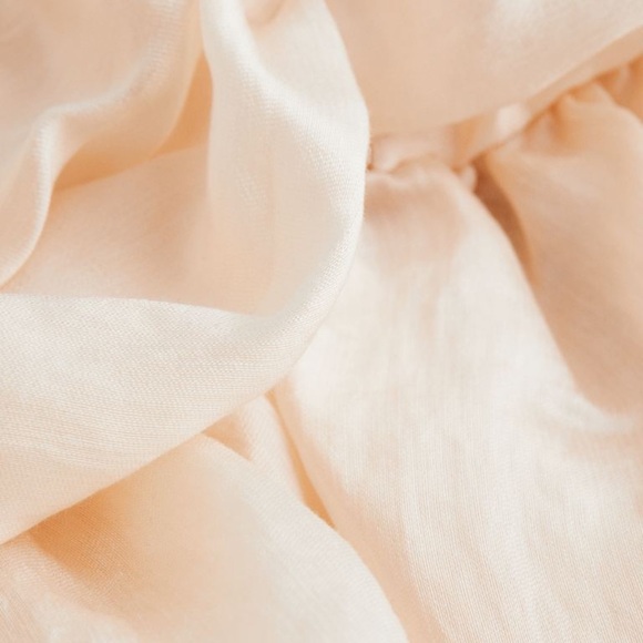 NWT CROPPED Puff Sleeve PEPLUM Top CHAMPAGNE SHEEN Blouse MEDIUM - Picture 9 of 9